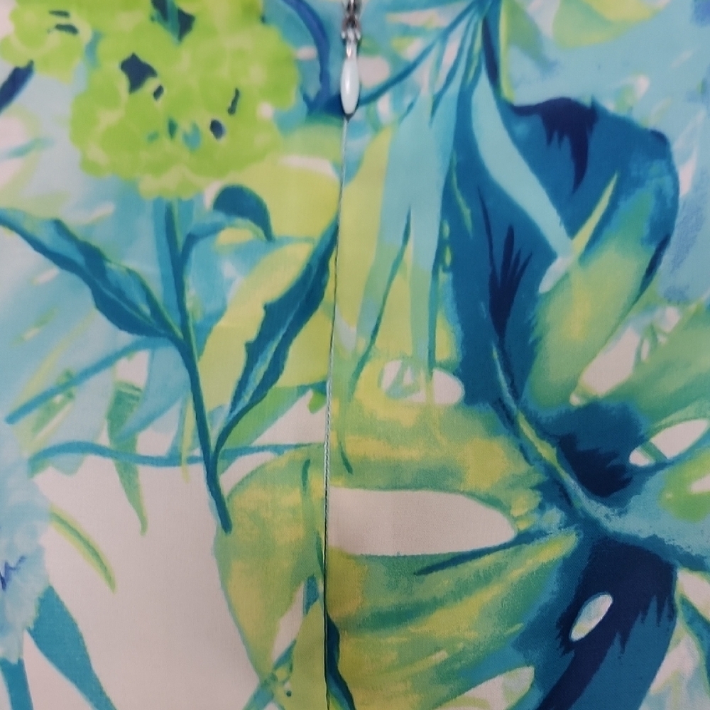 Floral Sleeveless Dress - Blue and Green - Picture 7 of 12